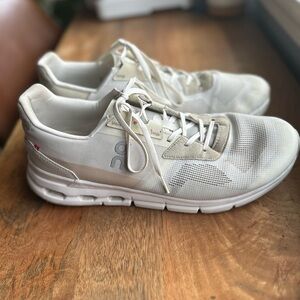 On Running Cream Sneakers